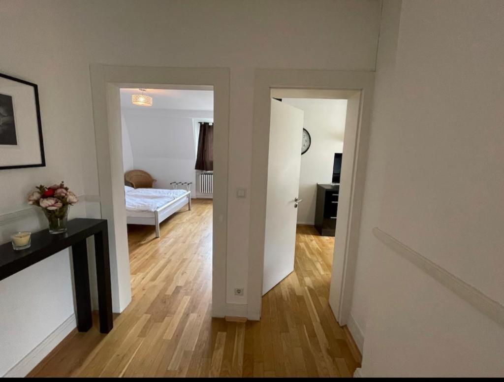 Luxury Rooftop Loft With River View 10Min To City Appartamento Düsseldorf Esterno foto